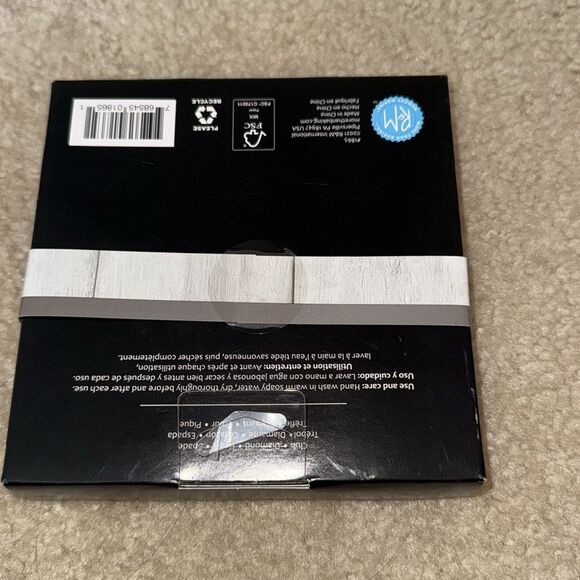 R&M International Casino Playing Card Suits Cookie Cutters,4-Piece Set NIP - Picture 4 of 5